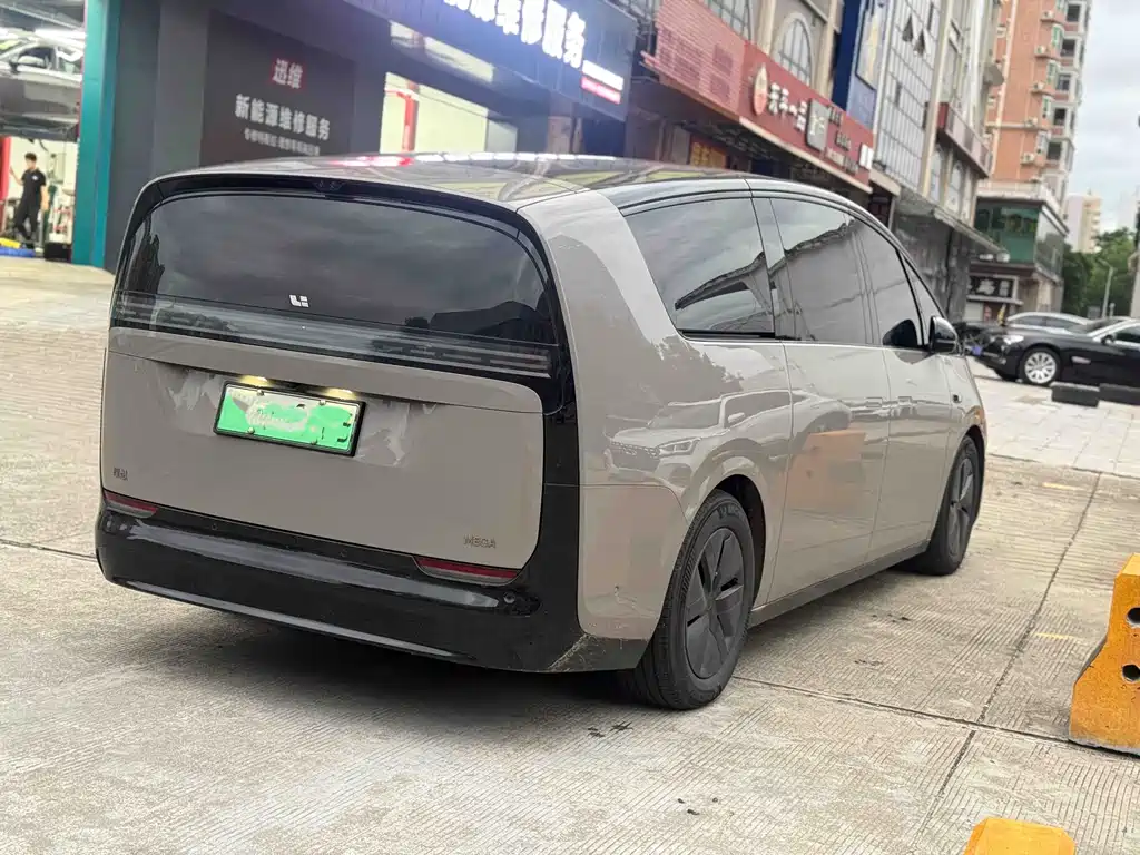 Li Auto Li MEGA — миниатюра 7
