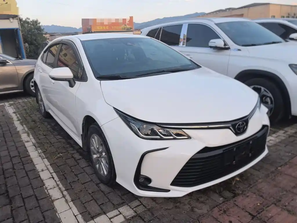 Toyota Corolla — миниатюра 4