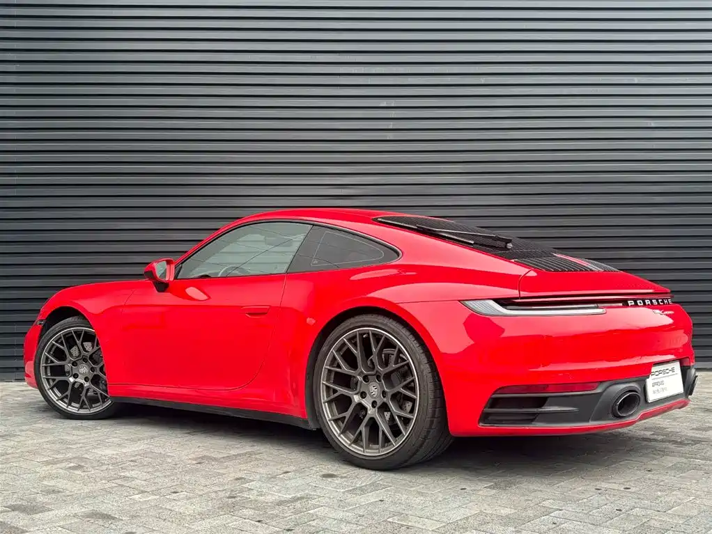 Porsche 911 2020 Carrera 3.0T