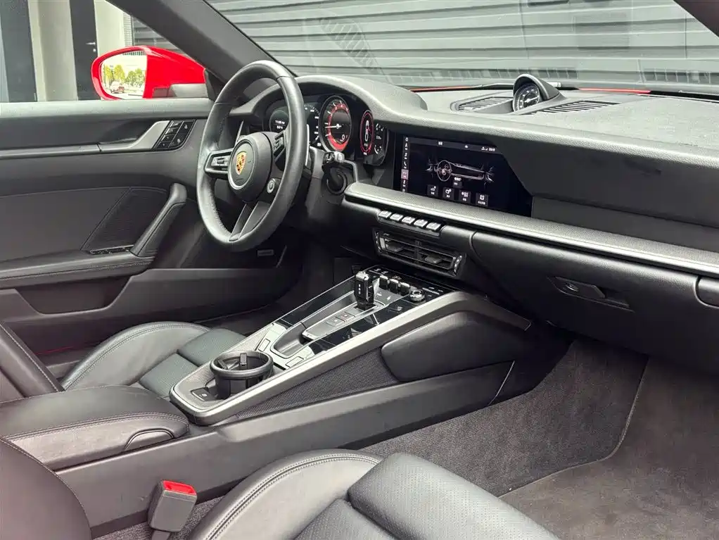 Porsche 911 2020 Carrera 3.0T
