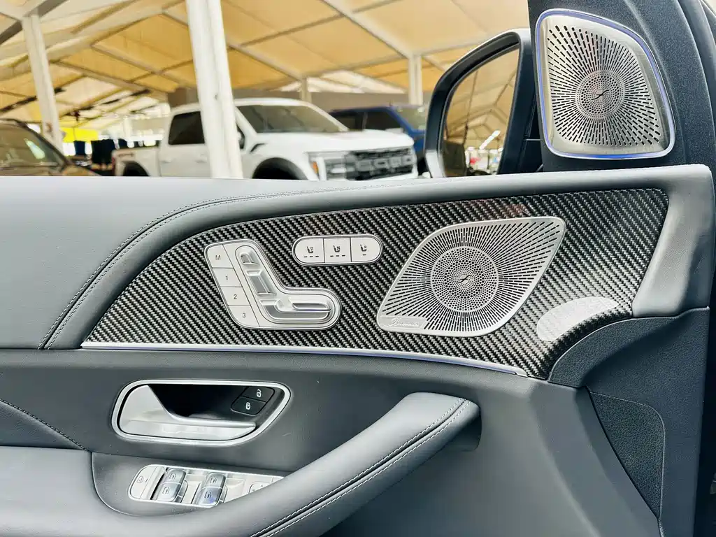 Mercedes-Benz GLS AMG — миниатюра 15