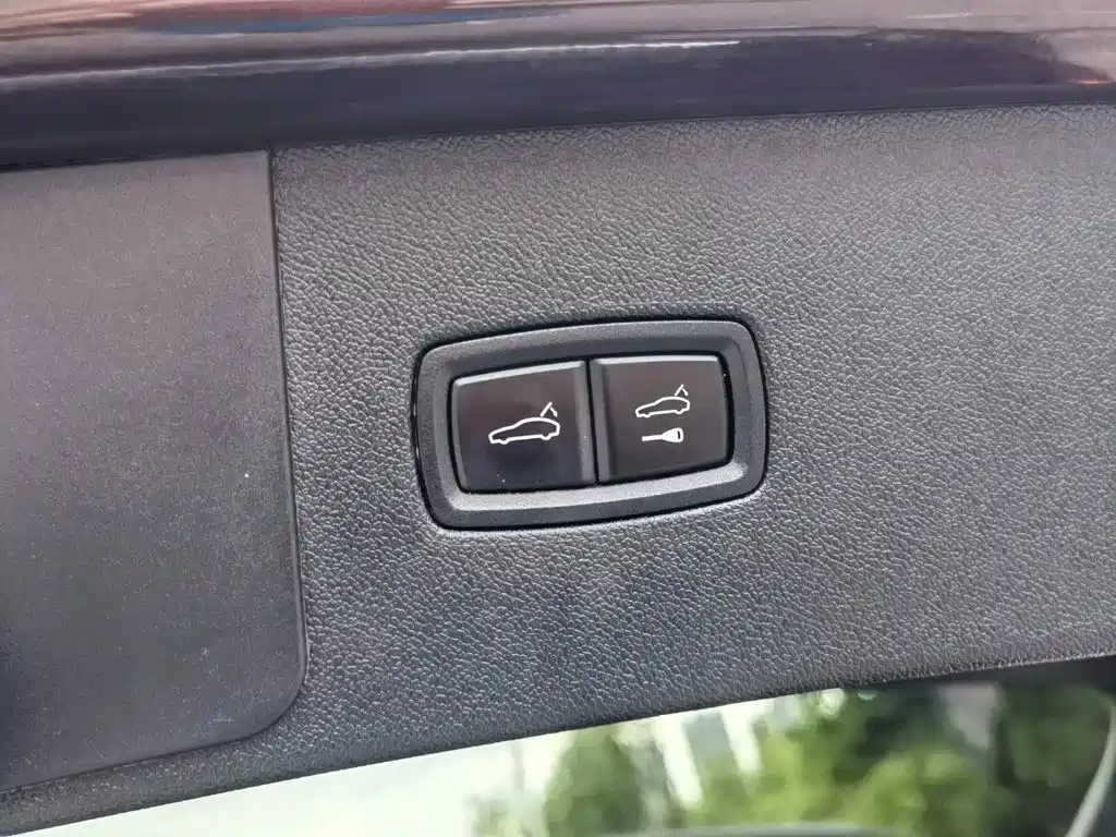 Porsche Cayenne — миниатюра 40