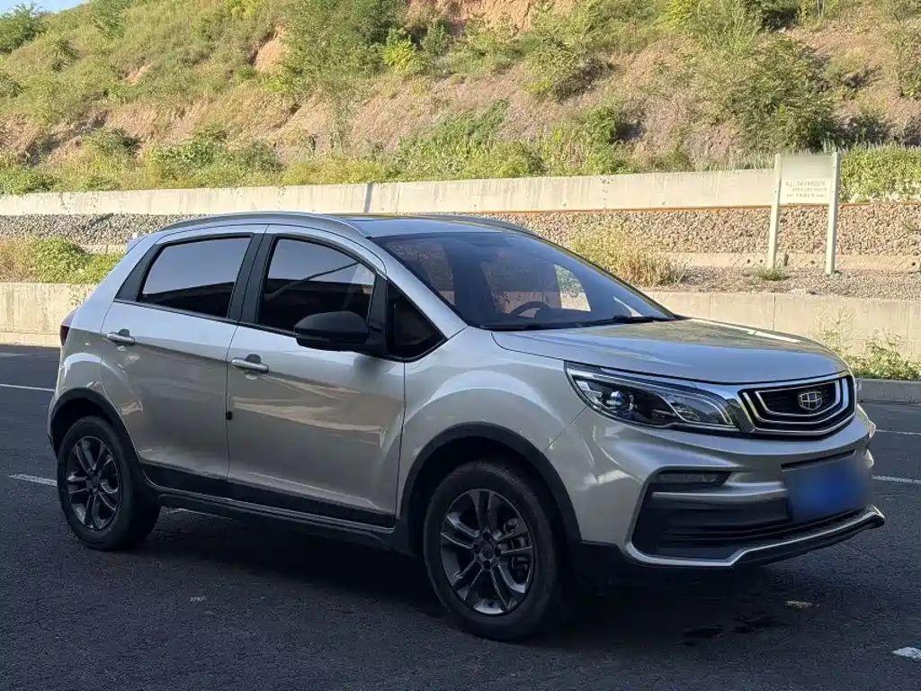 Geely Vision X3 — миниатюра 4