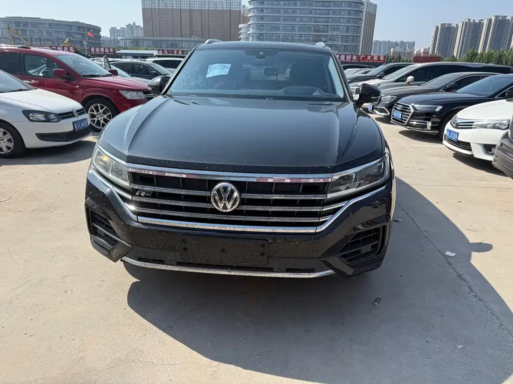 Volkswagen Touareg — миниатюра 2