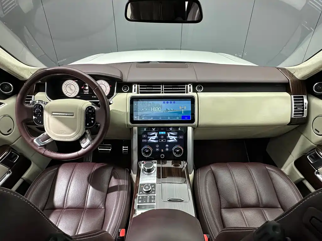 Land Rover Range Rover — миниатюра 39