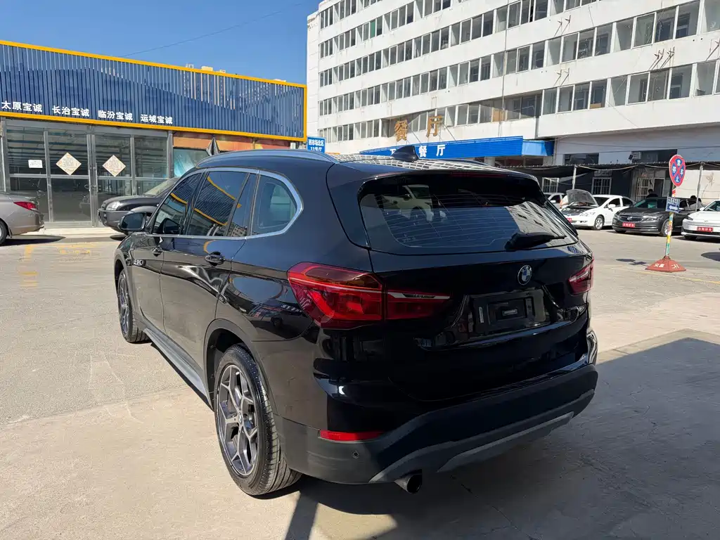BMW X1 — миниатюра 9