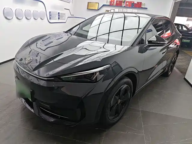 2025 Volkswagen