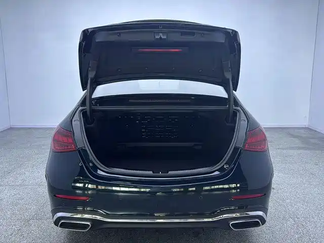 Mercedes-Benz C-Class — миниатюра 18