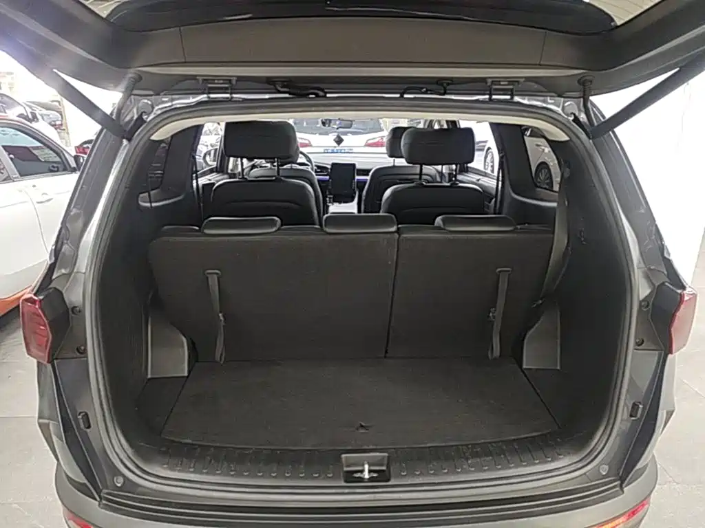 Hyundai Custo — миниатюра 19