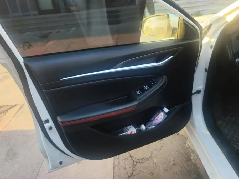 Changan Eado — миниатюра 7