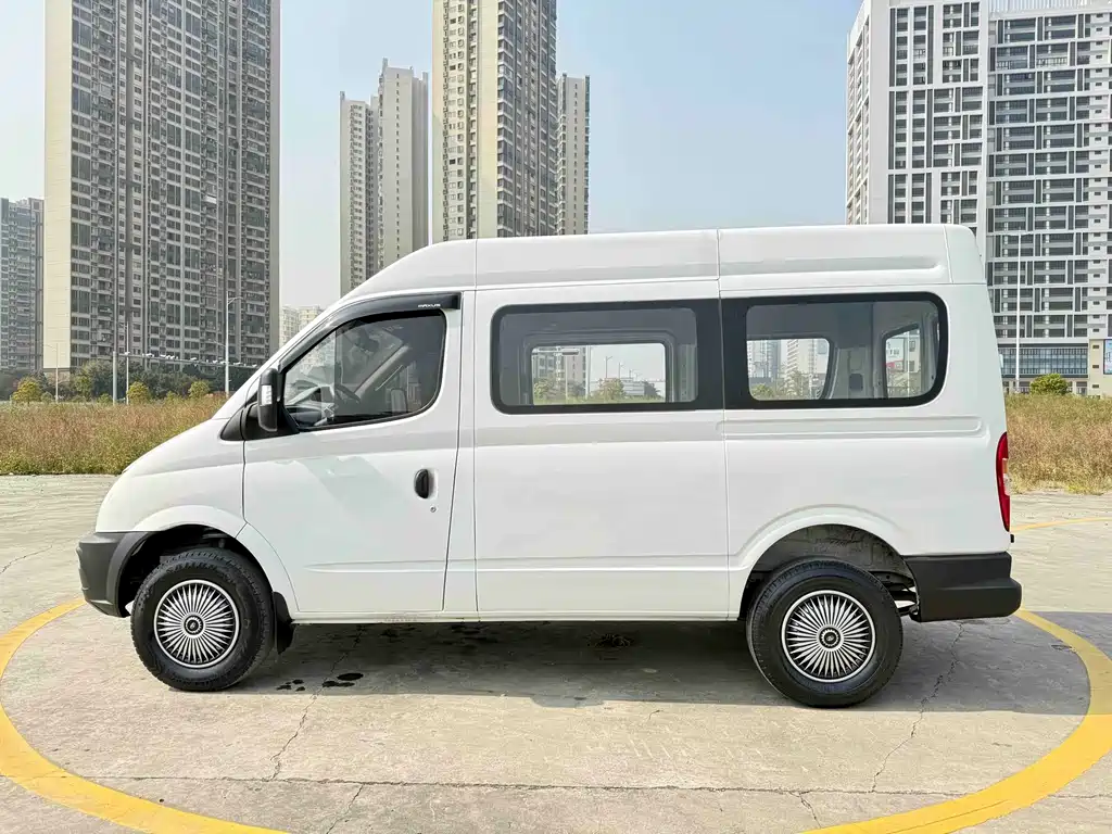 SAIC MAXUS XINTU V80