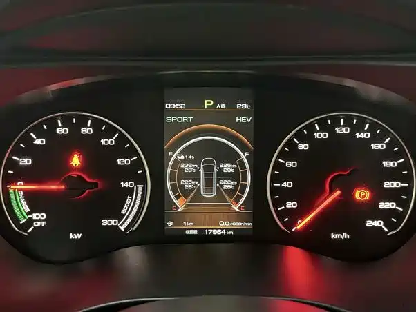 BYD MAX New Energy — миниатюра 15