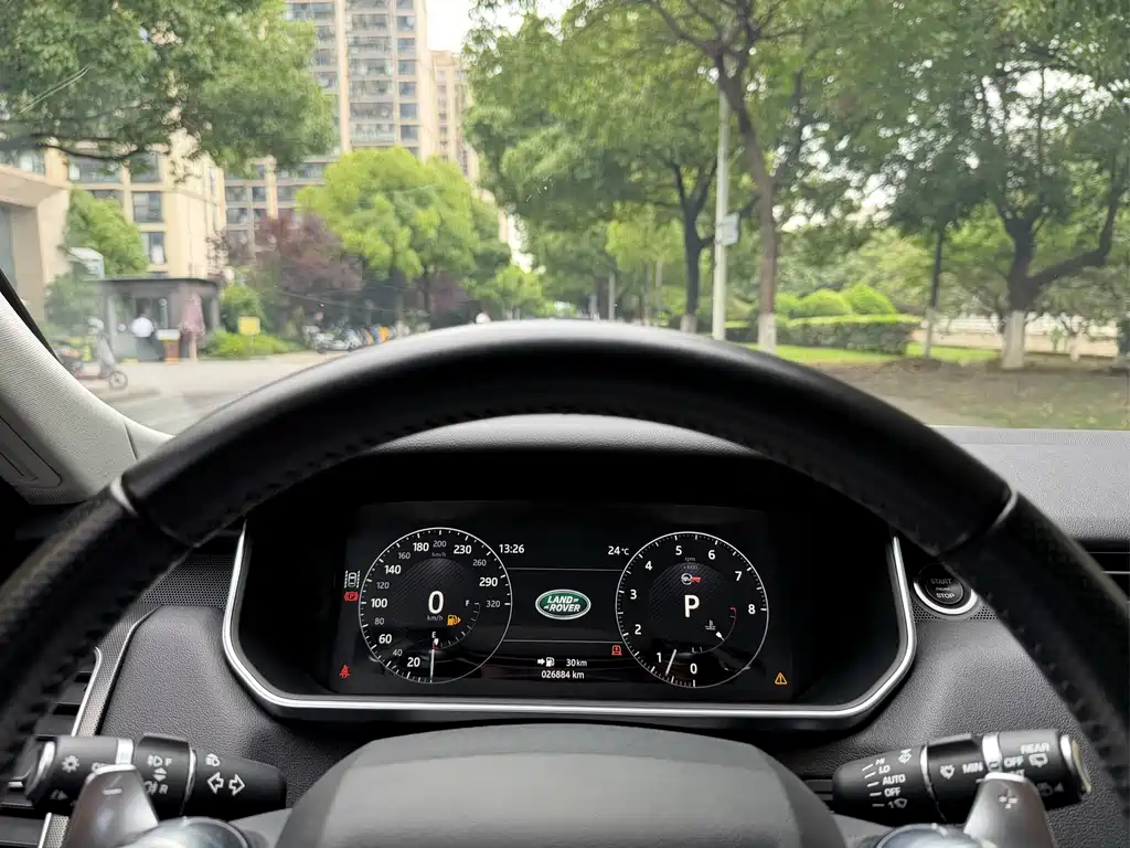 Land Rover Sport — миниатюра 20