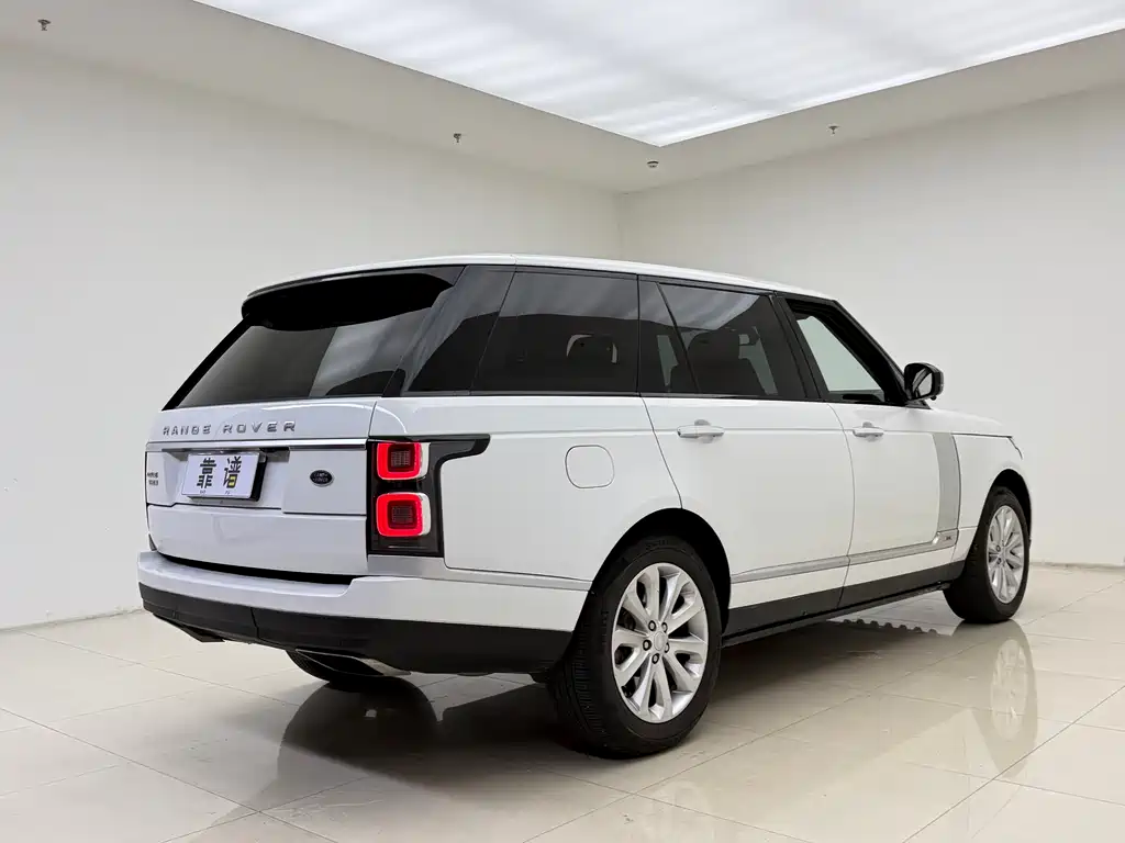 Land Rover Range Rover 2016 3.0 SC V6 Vogue Long Wheelbase