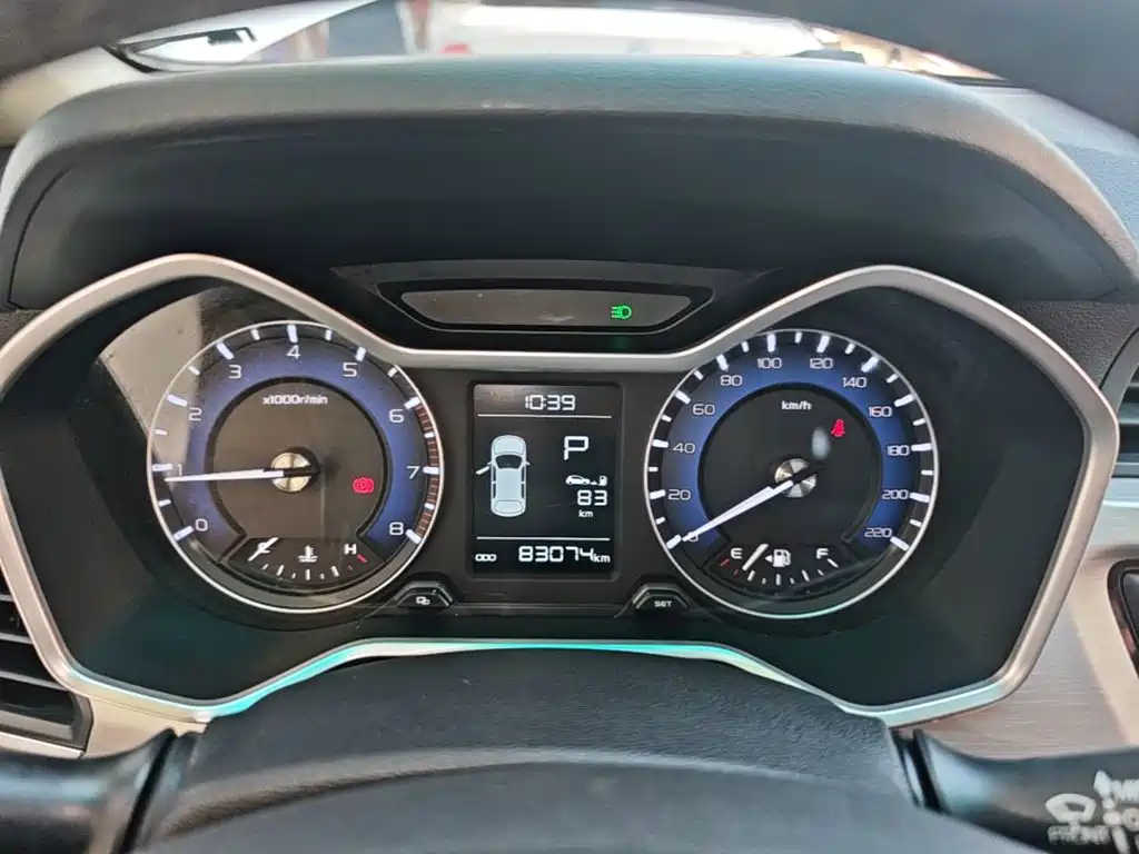 Geely Vision X3 — миниатюра 12