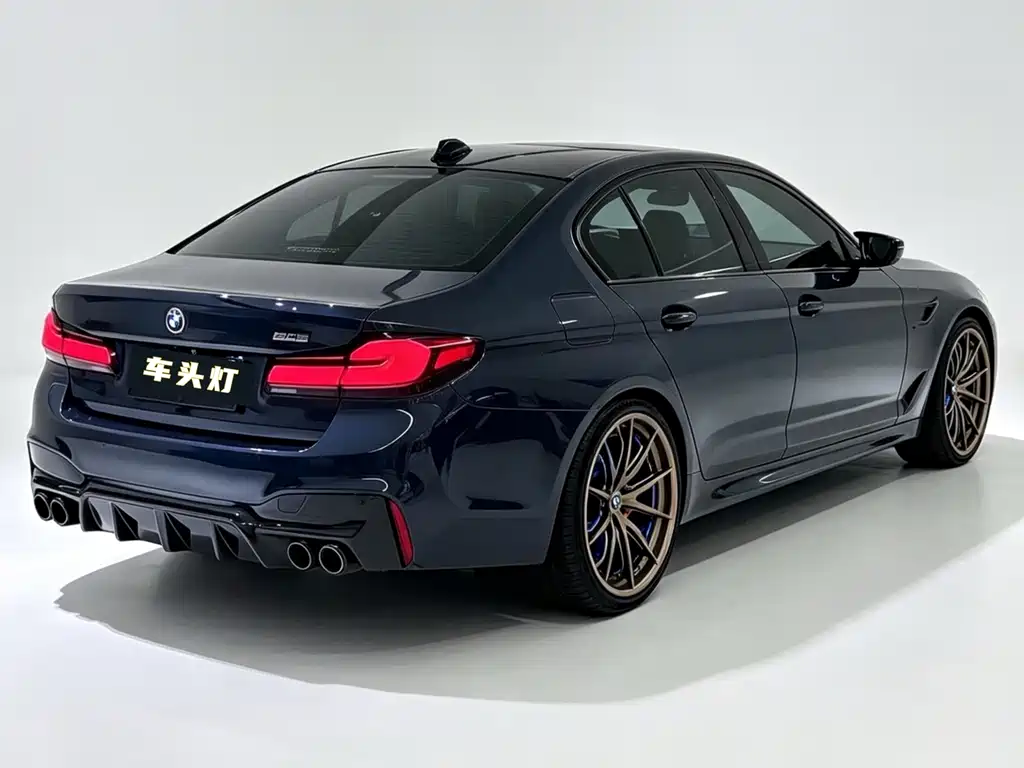 BMW M5 — миниатюра 9