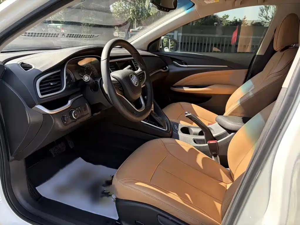 Buick Excelle — миниатюра 10