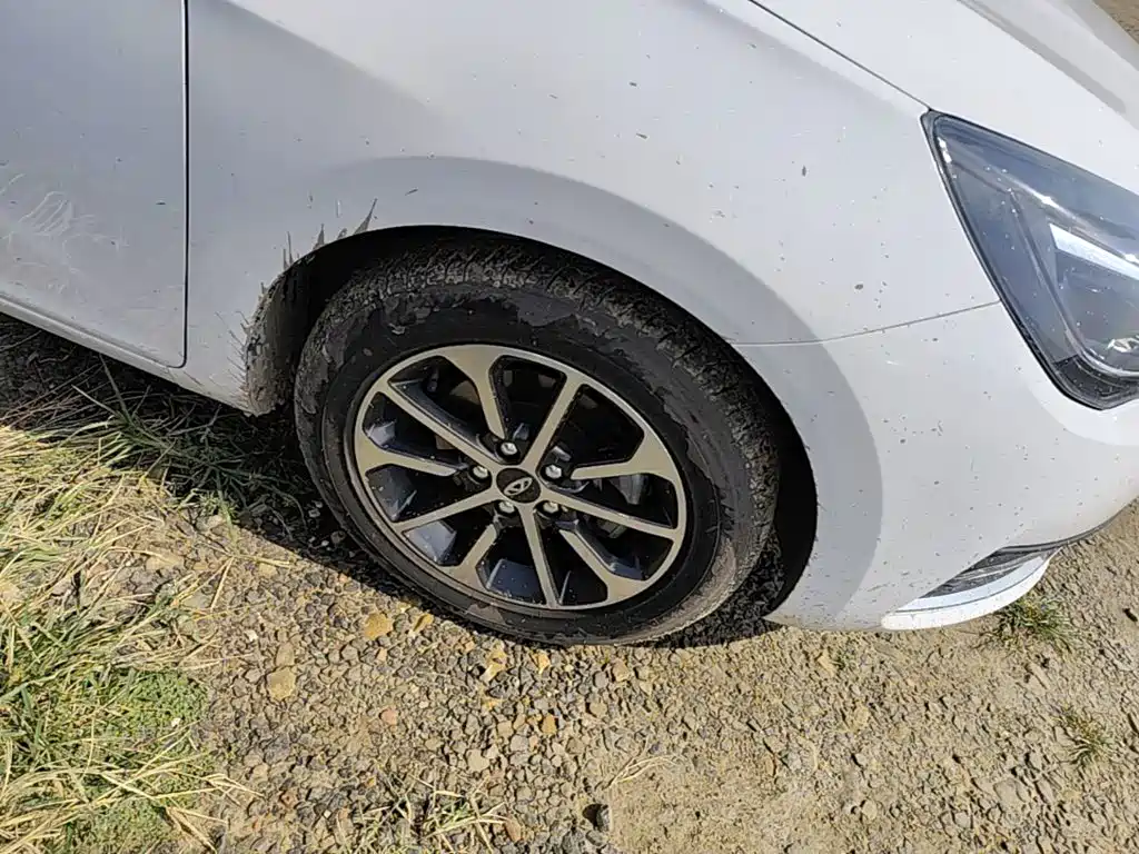 Chery Arrizo 5 — миниатюра 12