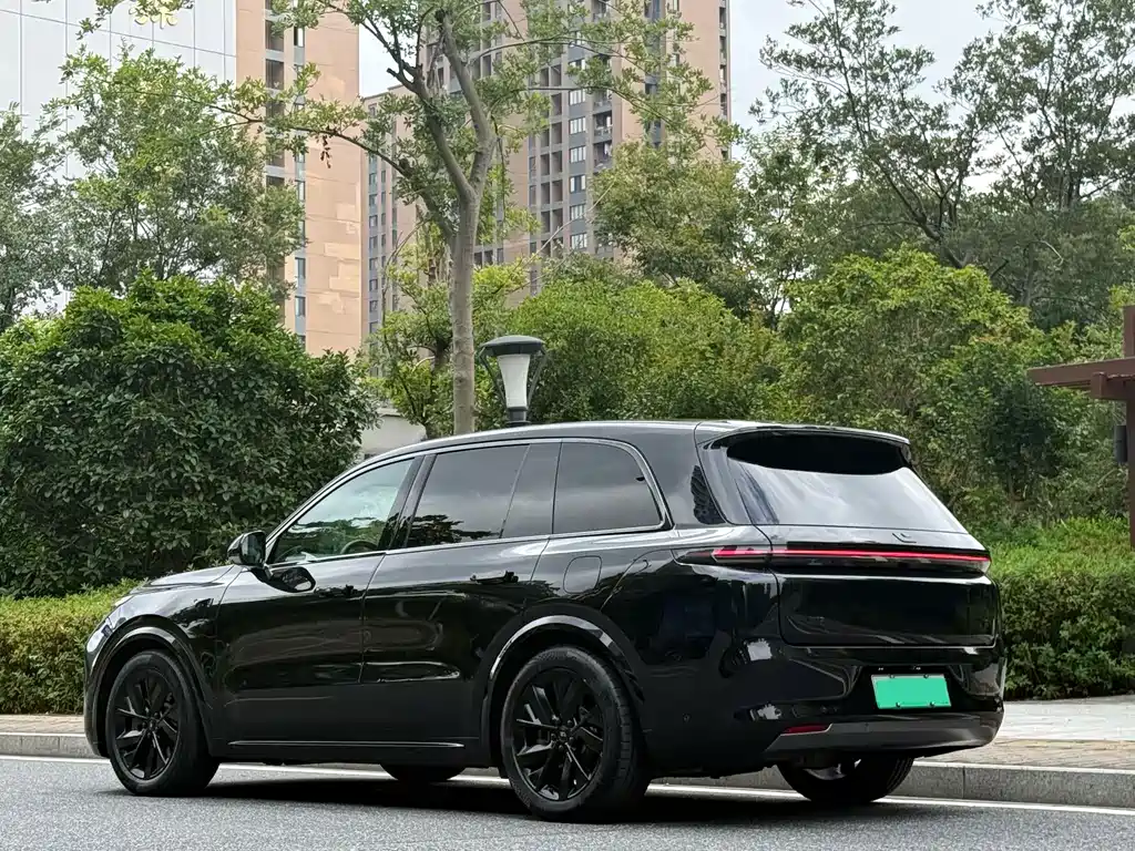 Li Auto Li L8 — миниатюра 4