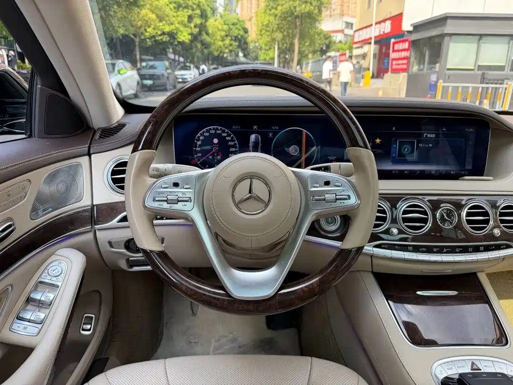 Mercedes-Benz S-Class — миниатюра 14