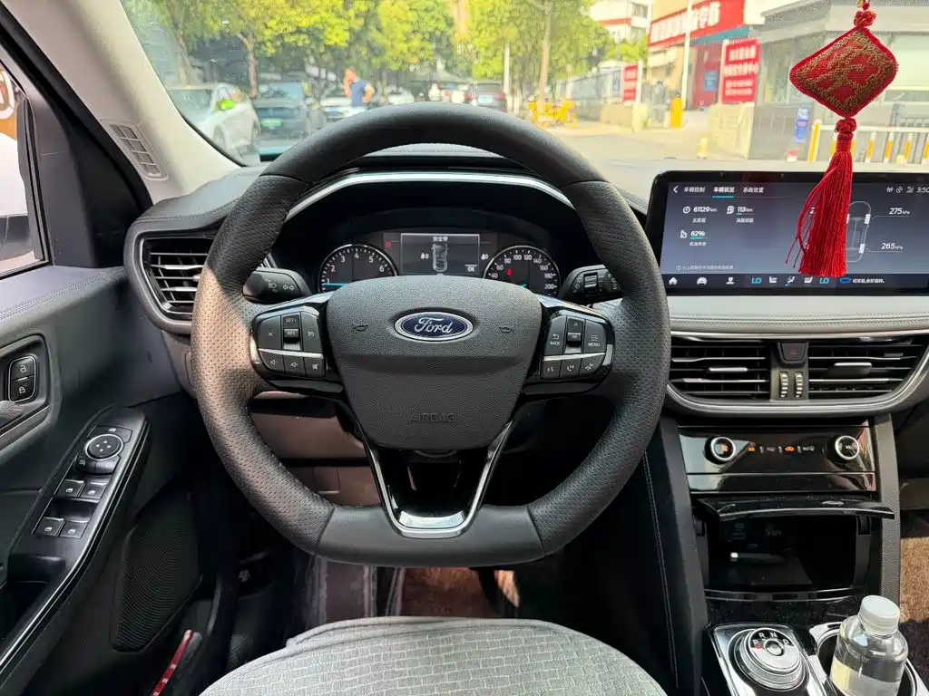 Ford Escape — миниатюра 14