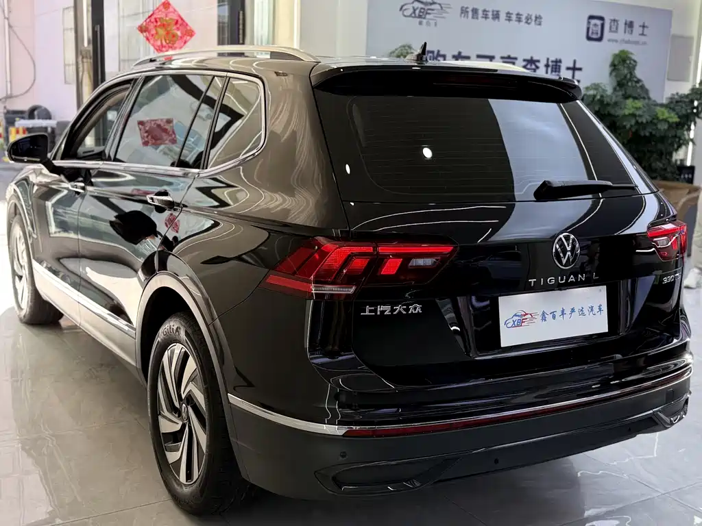 Volkswagen Tiguan L — миниатюра 8
