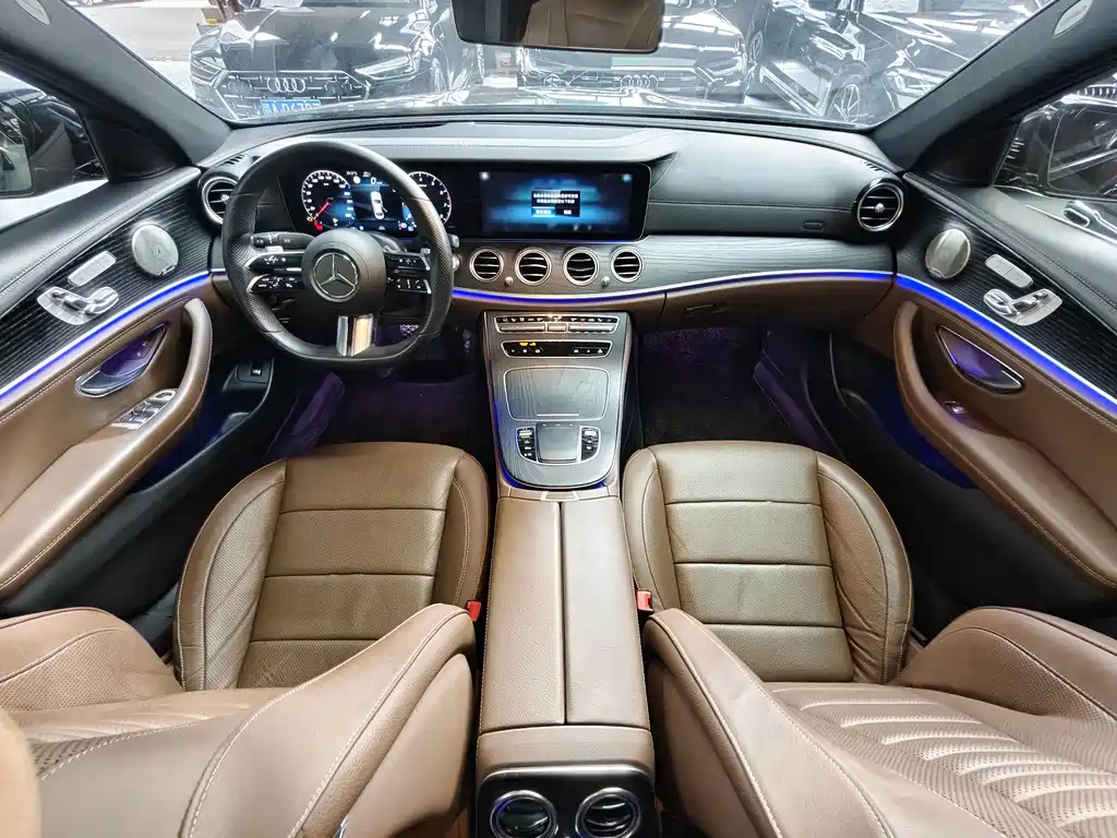 Mercedes-Benz E-Class — миниатюра 4