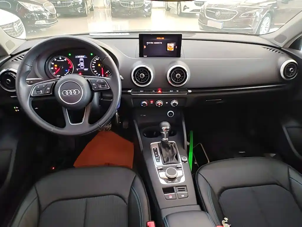 Audi A3 — миниатюра 10
