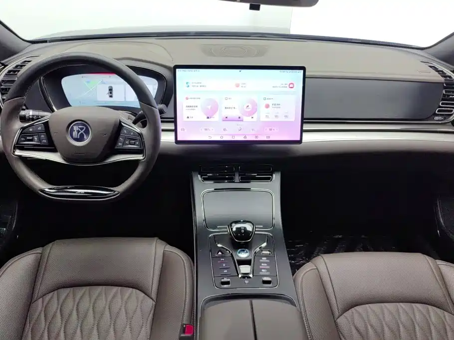 BYD Han — миниатюра 12