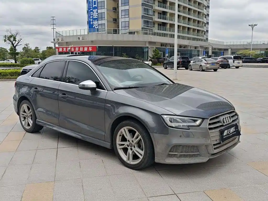 Audi A3 — миниатюра 3