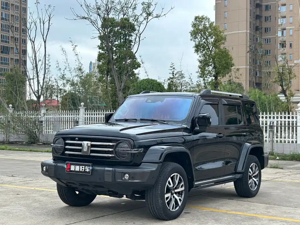 Купить Tank Tank 300