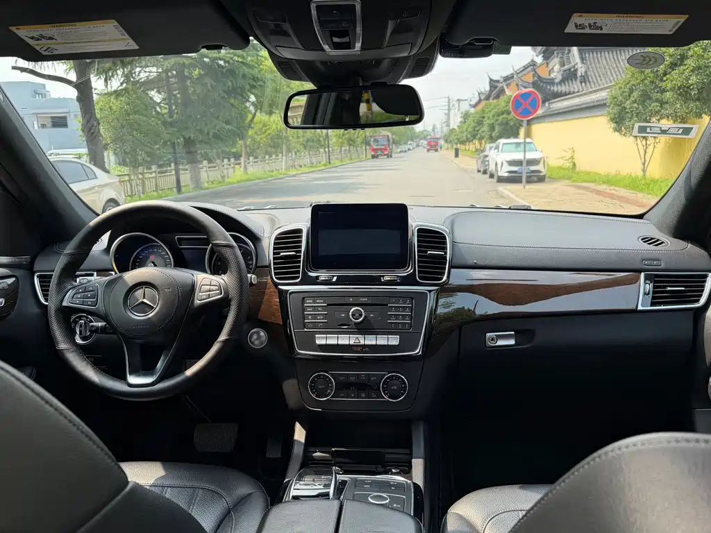 Mercedes-Benz GLS 2018 GLS 400 4MATIC Luxury