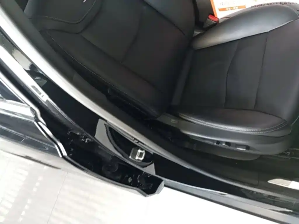 Cadillac XT5 — миниатюра 25