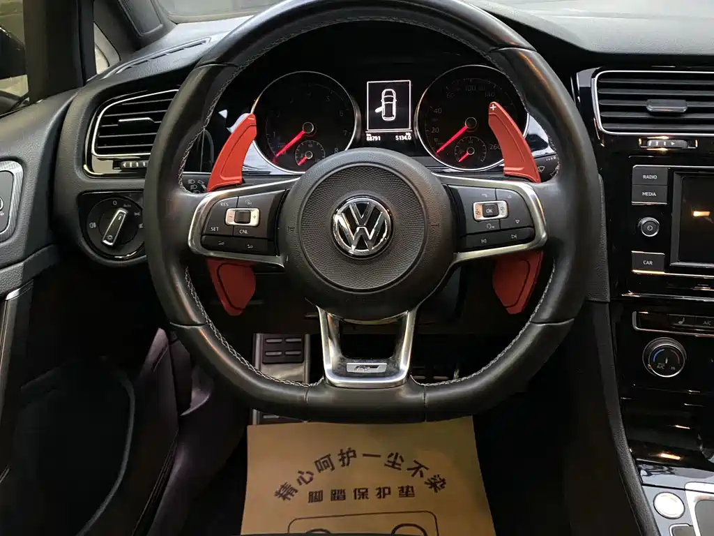 Volkswagen Golf — миниатюра 4