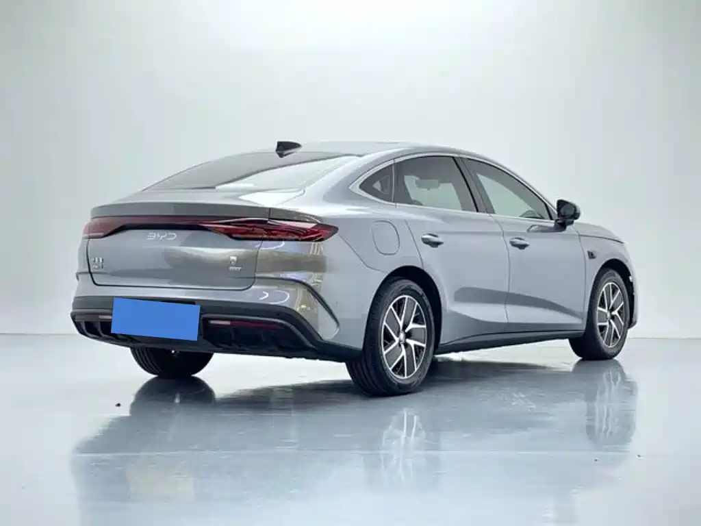 BYD Qin L — миниатюра 4