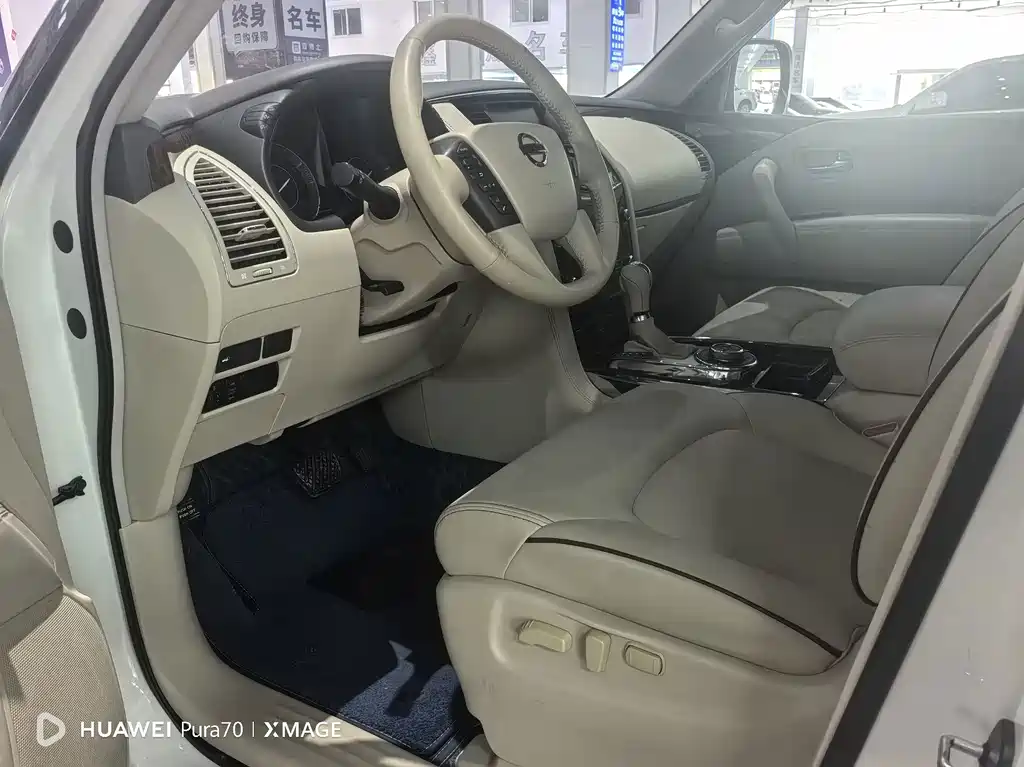 Nissan Patrol — миниатюра 4