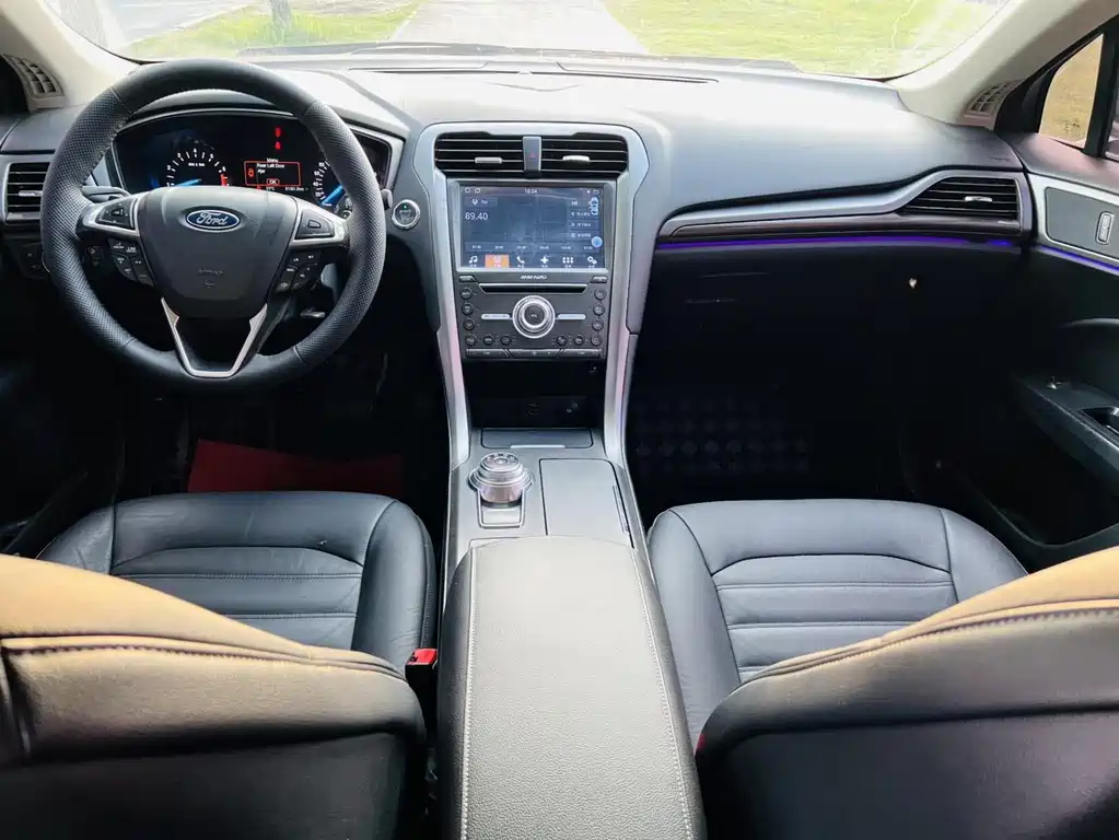 Ford Mondeo — миниатюра 5
