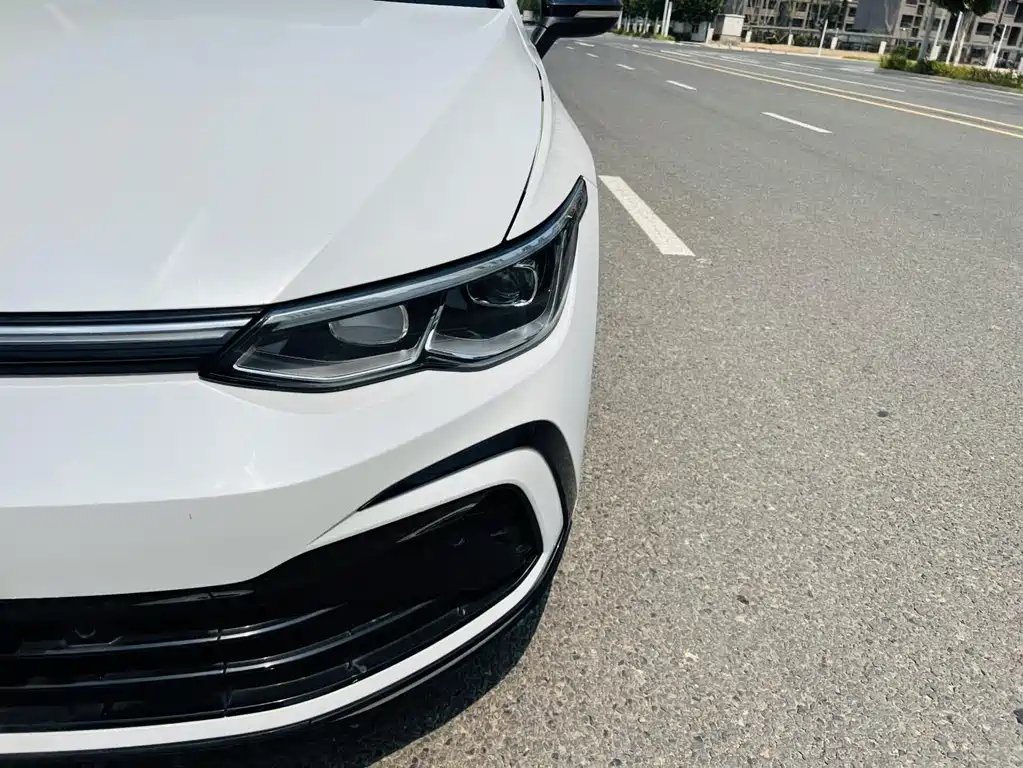 Volkswagen Golf — миниатюра 4