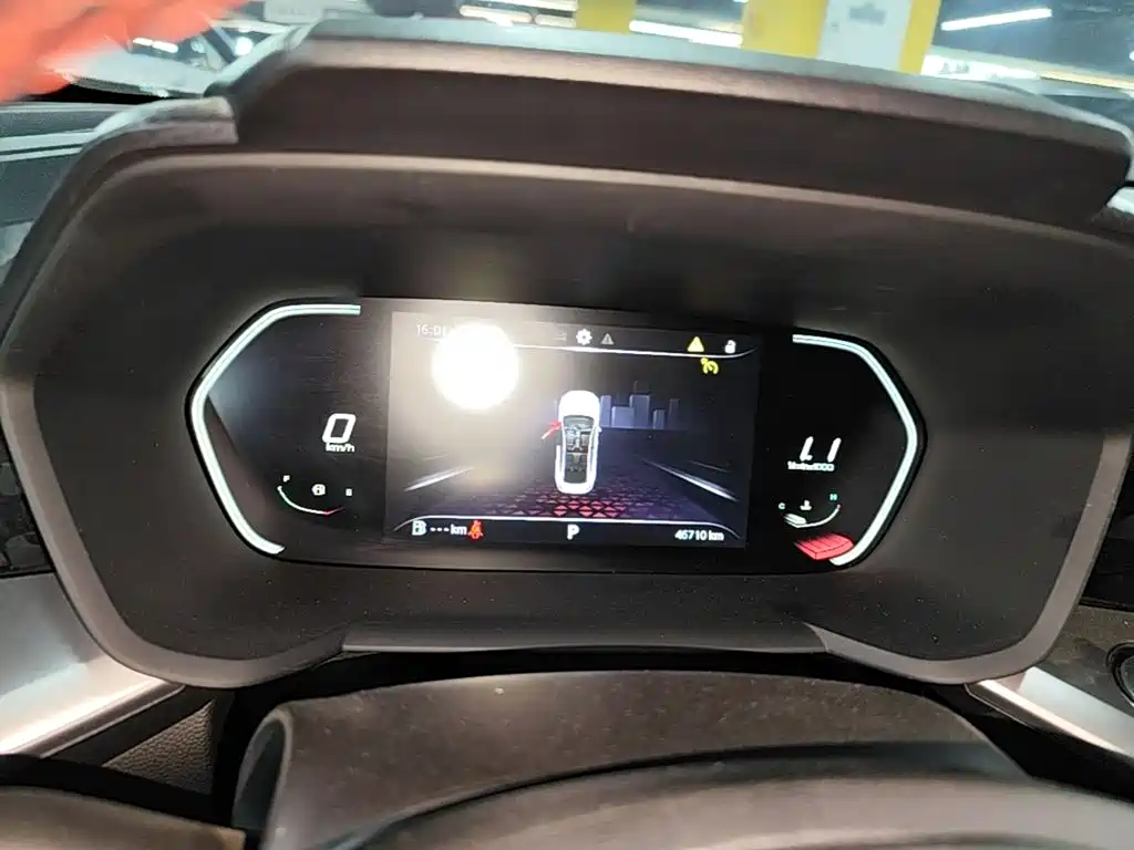 MG MG5 — миниатюра 12