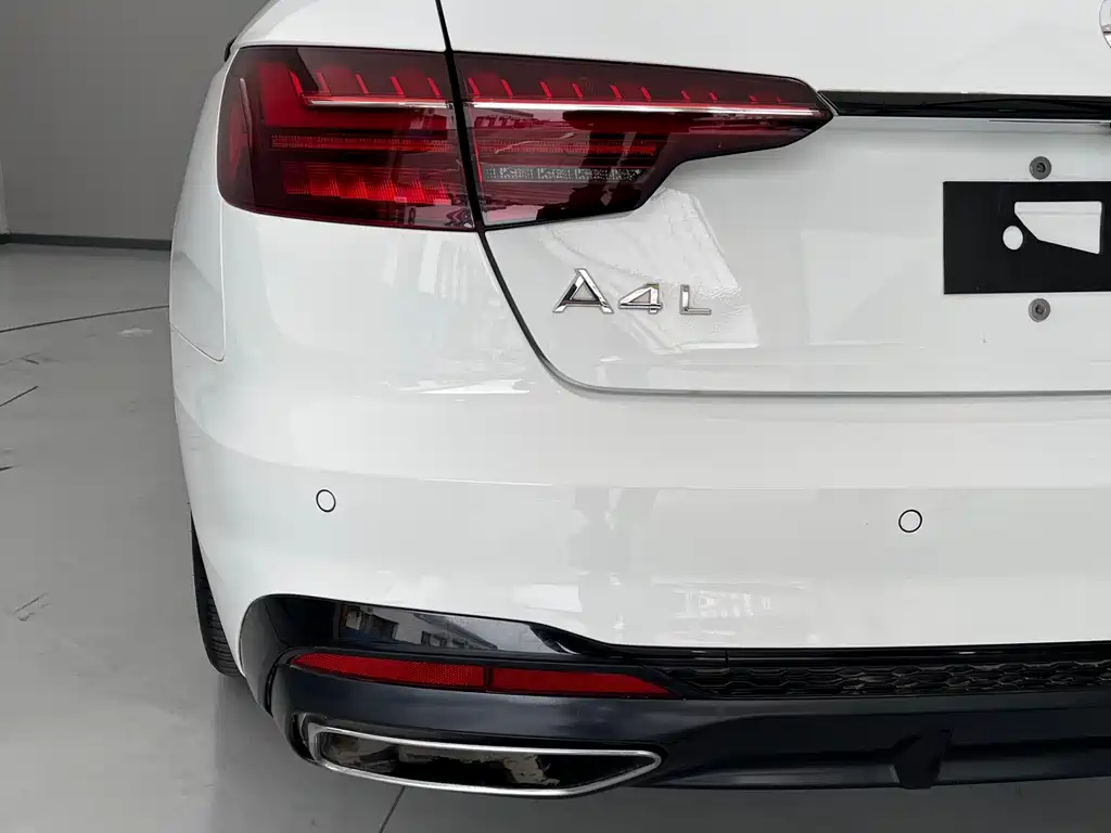 Audi A4L — миниатюра 9