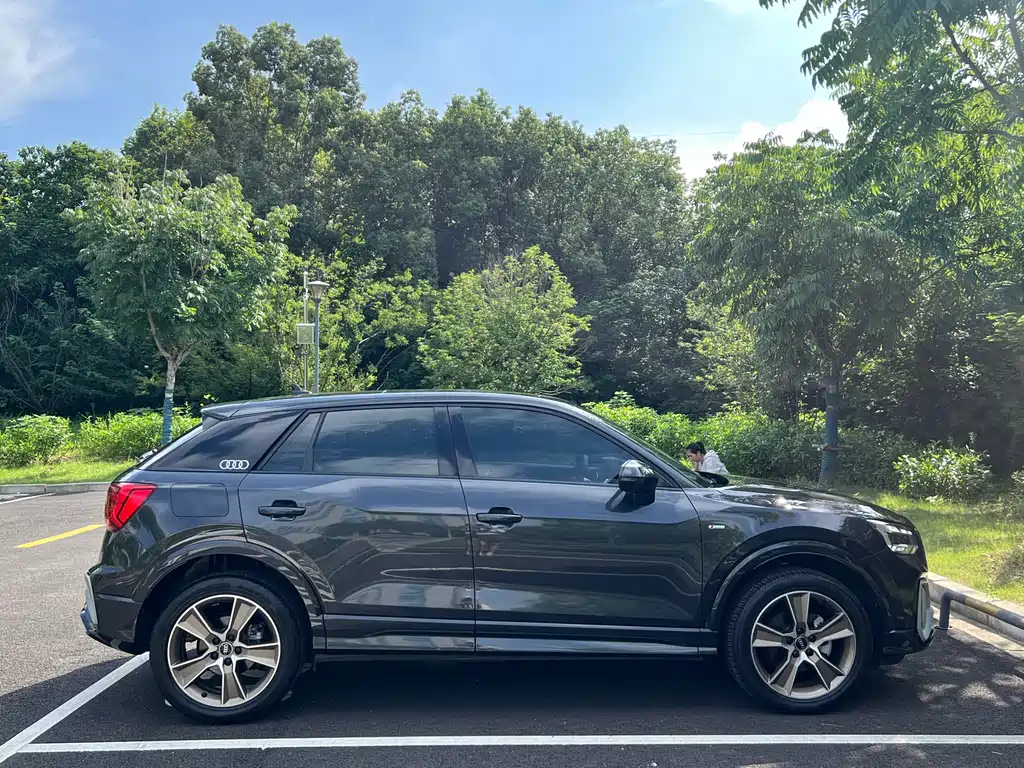 Audi Q2L — миниатюра 18