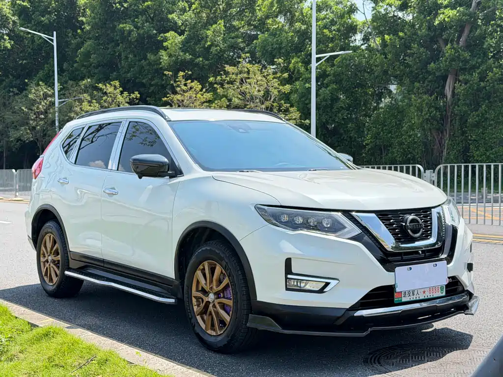 Nissan X-Trail — миниатюра 3