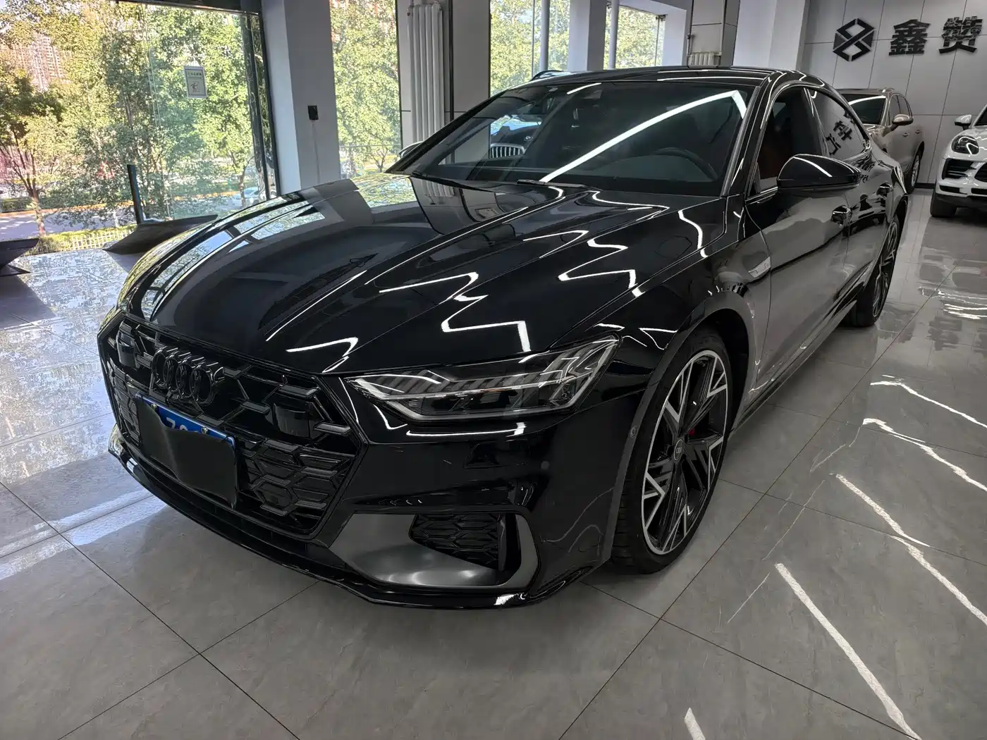 奥迪A7L 2024款 45 TFSI quattro S-line 黑武士版 2025