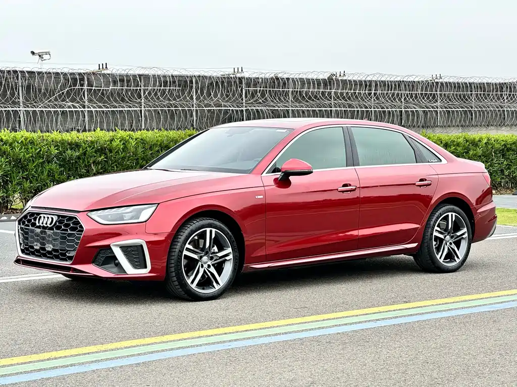 Купить Audi A4L