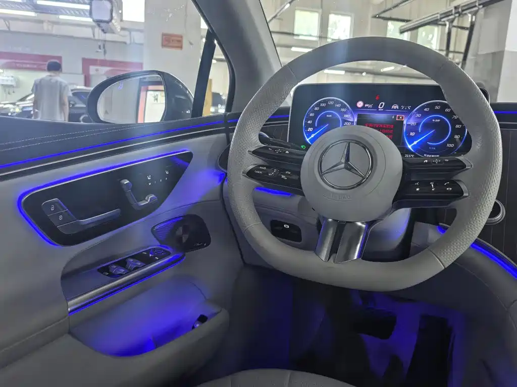 Mercedes-Benz EQE — миниатюра 13