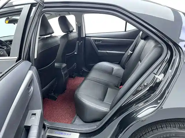 Toyota Corolla — миниатюра 13