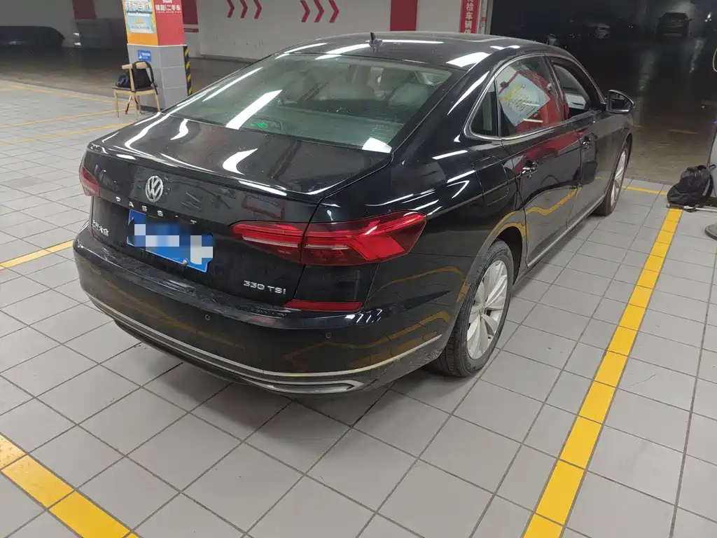 Volkswagen Passat — миниатюра 3