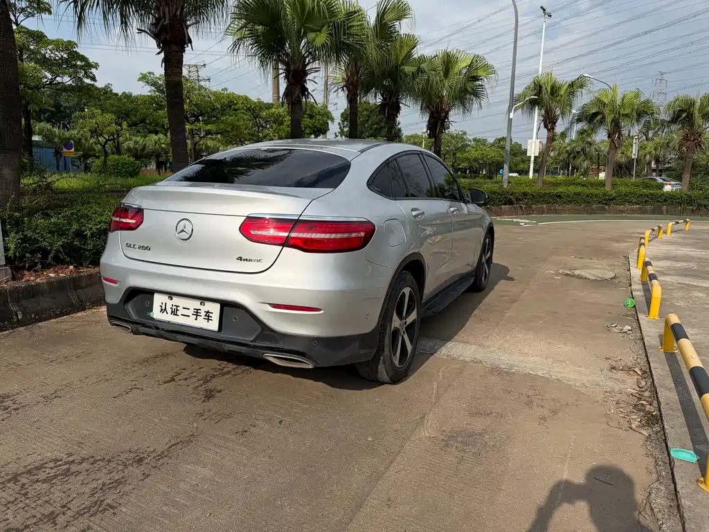 Mercedes-Benz GLC 2018 GLC 200 4MATIC SUV