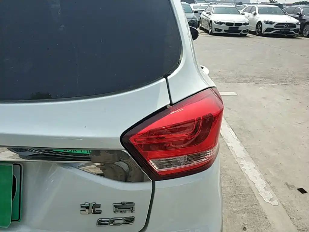BAIC New Energy EC3 — миниатюра 8