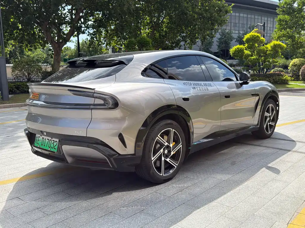 Xiaomi YU7